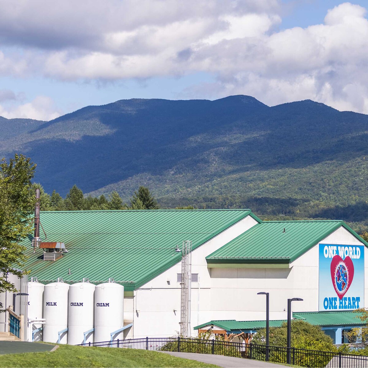 Exterior de una fábrica de Ben & Jerry’s